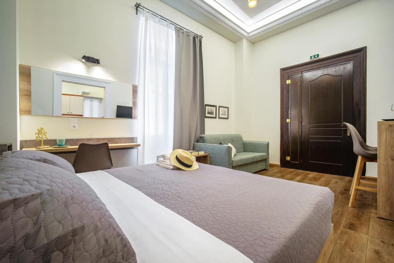 Karma Athens Aparthotel Exterior photo