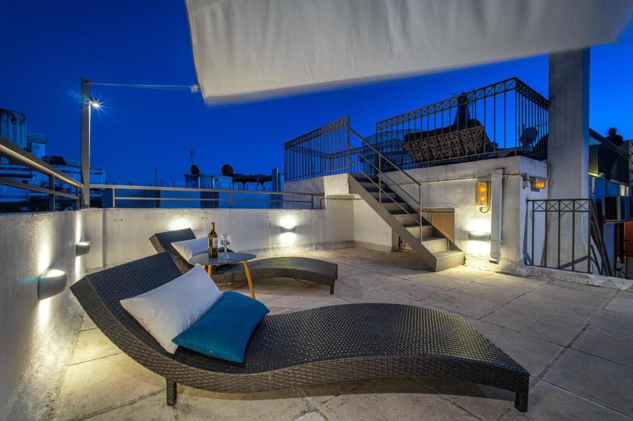 Karma Athens Aparthotel Exterior photo