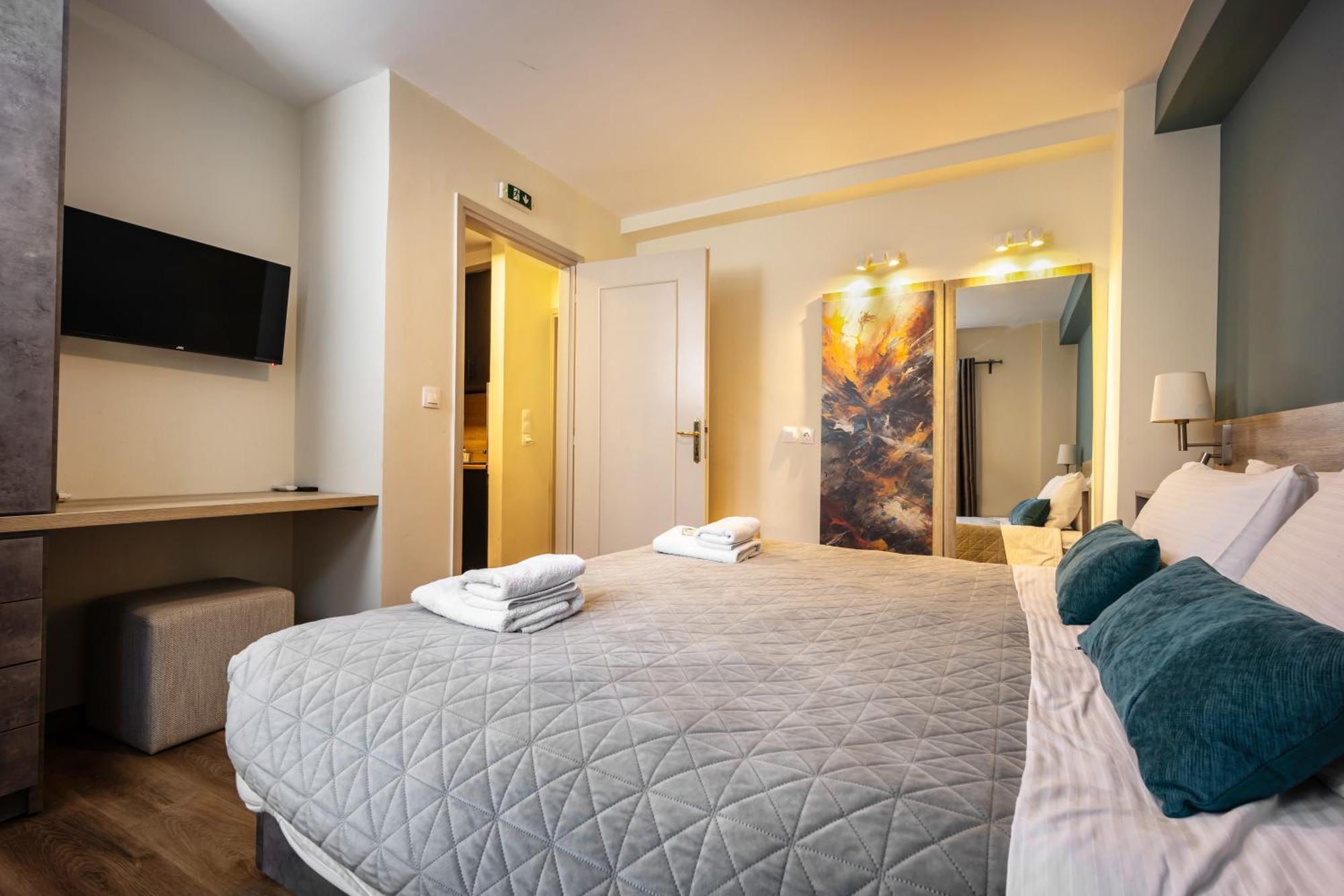 Karma Athens Aparthotel Exterior photo